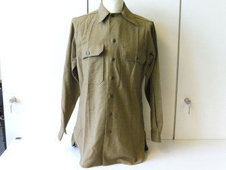 U.S. WWII Shirt, Flannel, OD, Coat style, special - with gas flap, Schulterbreite 43 cm, Armlänge 62 cm