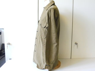 U.S. WWII Shirt, Flannel, OD, Coat style, special - with gas flap, Schulterbreite 43 cm, Armlänge 62 cm