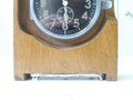 Betriebsuhr Luftwaffe Fl 25591 Junghans im originalen Gehäuse. Die Uhr lässt sich nicht aufziehen