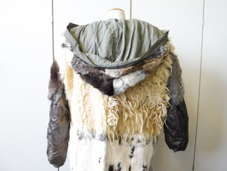 Waffen SS Winterparka ( wird gerne als Charkovparka 2. Modell bezeichnet ) Ungetragenes Stück in sehr gutem Zustand, Schulterbreite 59 cm, Armlänge 59 cm