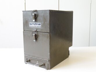 U.S. 1944 dated Signal Corps Chest CH-264 with contents