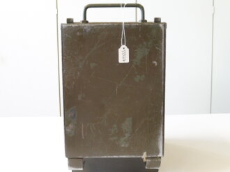 U.S. 1944 dated Signal Corps Chest CH-264 with contents