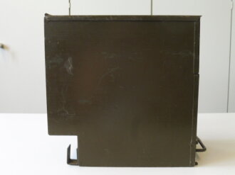 U.S. 1944 dated Signal Corps Chest CH-264 with contents