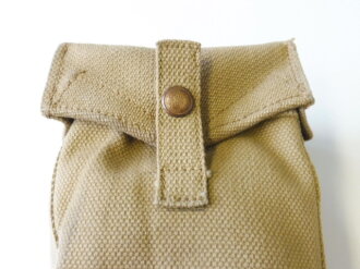 Canadian 1939?  dated  P37 Basic Pouch