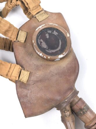 Belgien Armeegasmaske SACIC 1934 mit Filter in Bereitschaftstasche. Alles in gutem Zustand
