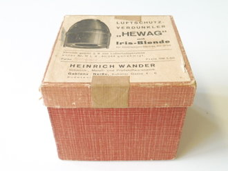 "Hewag"  Verdunklungs Lampenschirm aus Preßstoff in der originalen Umverpackung