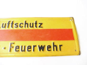 Blechschild " Luftschutz Werk - Feuerwehr" Originallack, 42 x 15cm