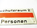 Emailschild " Luftschutzraum 2 - 50 Personen" 42 x 15cm, leuchtet im Dunkeln