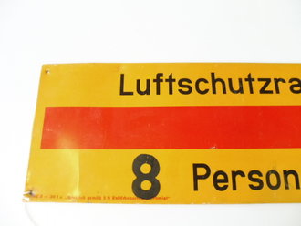 Blechschild " Luftschutzraum 8 Personen " Originallack,  42 x 15cm