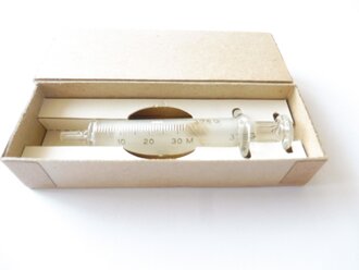 U.S. Army WWII, Glass, syringe. Unused in original...