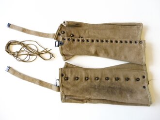 U.S. Army 1942 dated, named pair of Gaiters M-38, OD