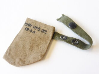 U.S. 1944 dated Canvas Muzzle Cover, Rifle or Carbine