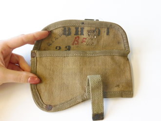 U.S. Army WWII, M10 Axe carrier, khaki-OD