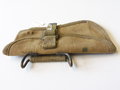 U.S. Army WWII, M10 Axe carrier, khaki-OD