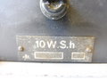 10 Watt Sender h, ( 10 W.S.h.) für Sturmgeschütz datiert 1944. Frontplatte Originallack aber zum Teil leicht beilackiert, Gehäuse überlackiert, Funktion nicht geprüft