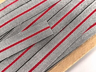 Deutsches Rotes Kreuz DRK, Auszeichnungsborte Metallfaden silbern mit rotem Durchzug. Breite 15mm. Sie erhalten je 10cm von der Rolle abgeschnitten