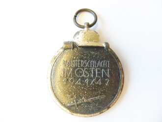 Medaille Winterschlacht im Osten , im Bandring Hersteller...