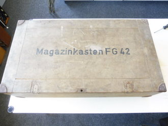 Magazinkasten FG42, der Deckel lose, ungereinigter...