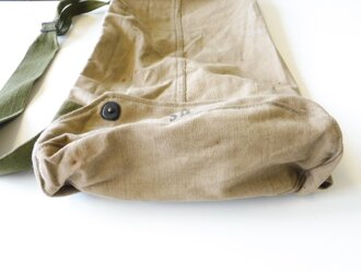 U.S. 1945 ? dated Bazooka rocket bag. Khaki-OD