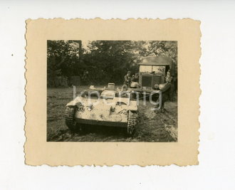 Foto französischer Schlepper in Diensten der Wehrmacht 5,5 x 7 cm