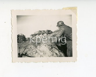 Foto Sturmgeschütz geht vor 5 x 6,5 cm