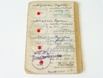 Heeres Gebirgsjäger Btl. Allgäu, Soldbuch, Wehrpaß und Urkunde zum Lapplandschild. Das Soldbuch ohne den Umschlag, der Wehrpaß desolat und Seite 31/32 fehlt