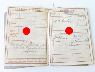 Heeres Gebirgsjäger Btl. Allgäu, Soldbuch, Wehrpaß und Urkunde zum Lapplandschild. Das Soldbuch ohne den Umschlag, der Wehrpaß desolat und Seite 31/32 fehlt