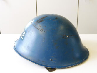 Großbritannien, Stahlhelm " Police" das Innenfutter datiert 1952, Originallack