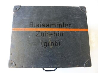 Kasten " Bleisammler Zubehör " Originallack, Deckel hakt minimal beim schließen, sonst sehr guter Zustand