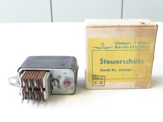 Luftwaffe Steuerschütz , Gerät Nr. 19-9005, in...