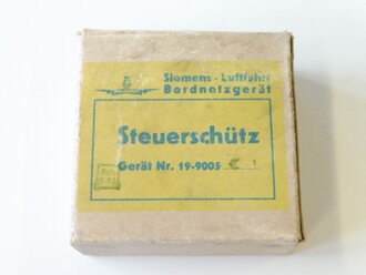 Luftwaffe Steuerschütz,Gerät Nr. 19-9005, in der originalen Umverpackung, Funktion nicht geprüft