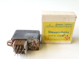 Luftwaffe Steuerschütz , Gerät Nr. 19-9005, in der originalen Umverpackung, Funktion nicht geprüft