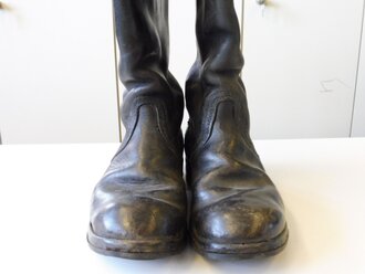 Bundeswehr, Paar Kampfstiefel M57, getragenes Paar, Sohlenlänge 28cm