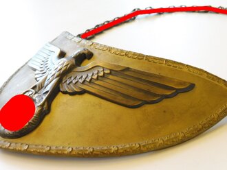 Ringkragen für Fahnenträger der NSDAP, Leichtmetall bronziert, Rückseite mit brauner Filzabdeckung