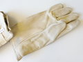 U.S. 1970 dated Gloves, Leather, Work M-1950, size 4, New old stock