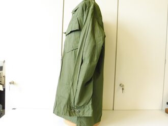 U.S. 1967 dated Coat Mans Combat, Tropical, size Large Long, unused, Schulterbreite 51 cm, Armlänge 67 cm