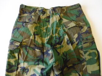 U.S. 1970 dated Trousers Man´s Camouflage Cotton, size Large Long, unissued, ERDL Camo