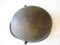 1. Weltkrieg, feldgrauer Stahlhelm. Originallack, Innenfutter und Nieten Zweifelhaft