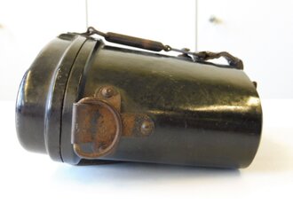 Preßstoffbehälter zum Dienstglas 6x 30 der Wehrmacht