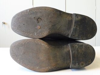 Paar Stiefel für Offiziere , getragenes Paar, Sohlenlänge 28cm, Umfang oben gemessen 36 cm