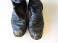 Paar Stiefel für Offiziere. Ungereinigtes, getragenes Paar, Sohlenlänge 31cm