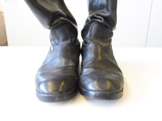 Bundeswehr, Paar Stiefel für Angehörige des Wachbatallion. Ungereinigtes, getragenes Paar, Sohlenlänge 29cm