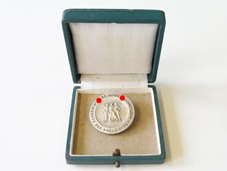 Tragbare Medaille für 25 jährige Mitarbeit in...