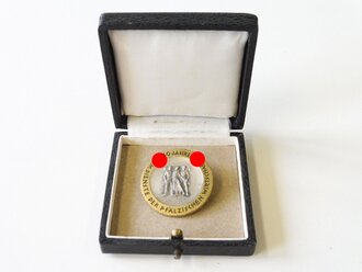 Tragbare Medaille für 40 jährige Mitarbeit in Dienste der pfälzischen Wirtschaft, im passenden Etui