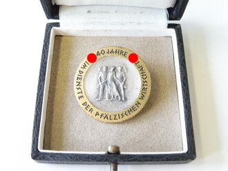 Tragbare Medaille für 40 jährige Mitarbeit in...