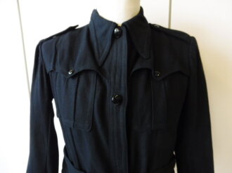 Italien 2. Weltkrieg, schwarze Bluse für weibliche...