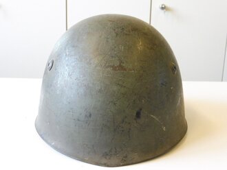Italien 2. Weltkrieg, Stahlhelm M33 , Originallack, Kinnriemen defekt