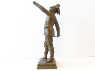 Feuerwehr um 1900, Plastische Figur in 41cm Höhe, unbeschädigtes Stück