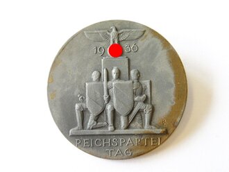 Massives Metallabzeichen Reichsparteitag 1936
