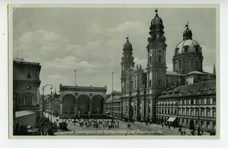 Ansichtskarte München - Odeonsplatz mit Feldherrnhalle und Theatinerkirche, datiert 1942
